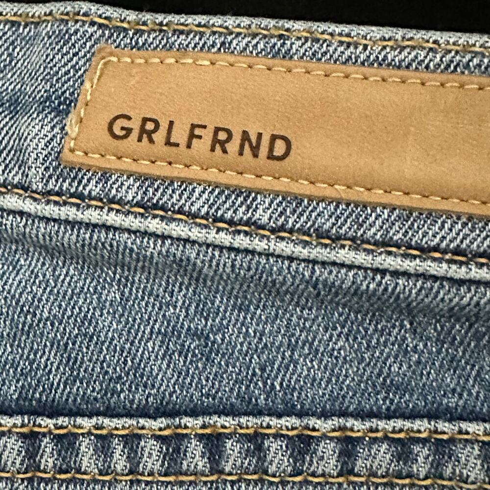 GRLFRND Naomi High Rise Distressed Straight Leg Jeans Light Wash Size 27 - Picture 4 of 10